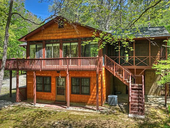 2nd image of 509 Ponderosa Rd