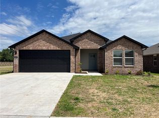 819 Heeler Ave, Lowell, AR 72745