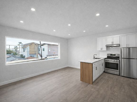 5th image of 2155-2157 Balboa Ave #2