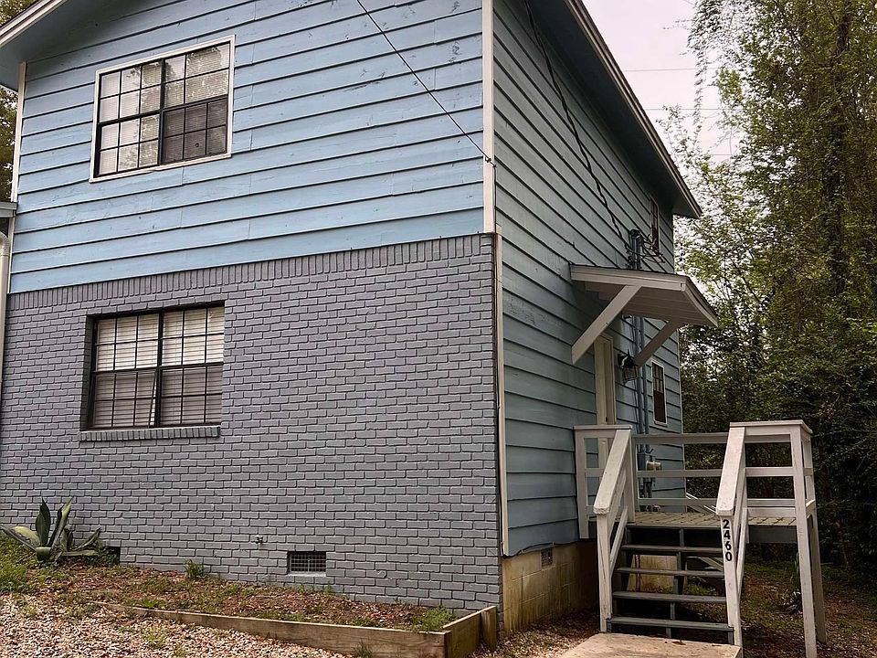 1st image of 2460 Dundee Dr