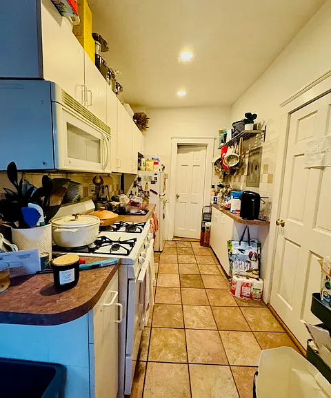 3 Phillips St #10 — Photo 2