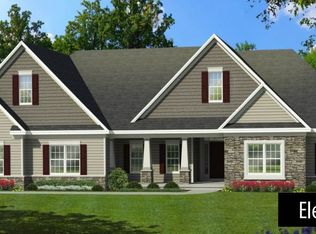 32 Loretta Ln, South Lyon, MI 48178