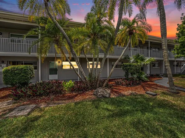 5916 5th Ave N #12B, Saint Petersburg, FL 33710