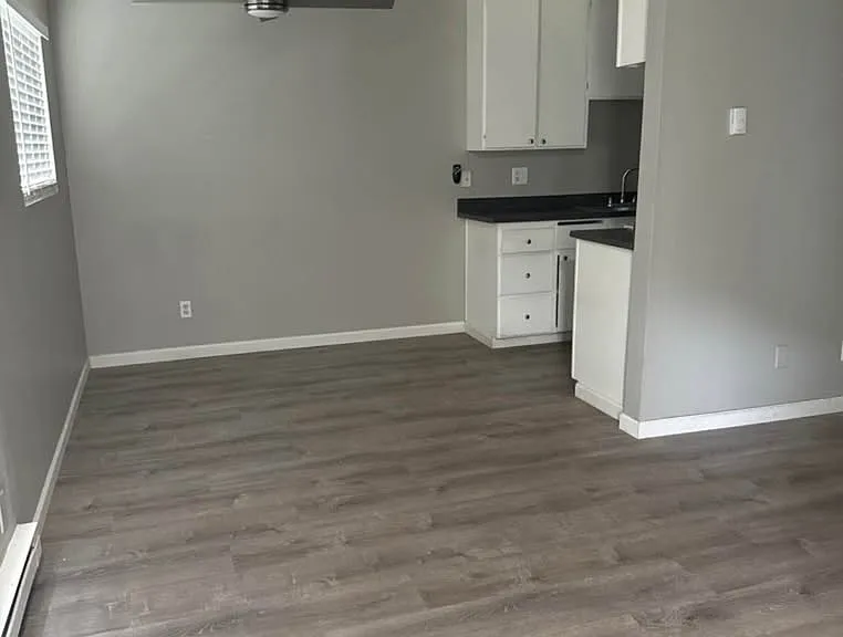 Aspen Meadows — Photo 9