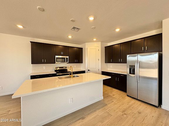 5th image of 15733 W CORTE DEL SOL ESTE --