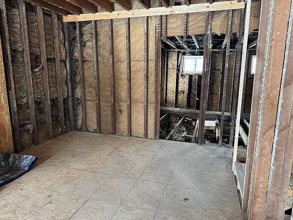 2nd image of 563 Clark St