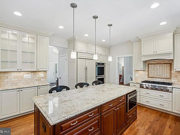 5th image of 12302 Upper Wynnewood Ct