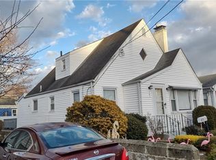 161 Moorefield St, Providence, RI 02909