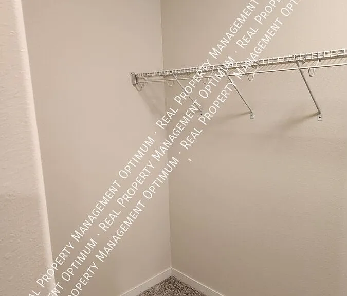 7459 18th St S — Photo 34