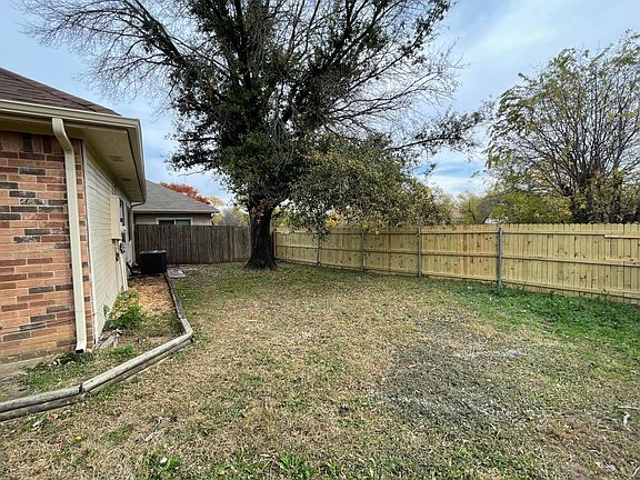4th image of 3415 Swan Ct