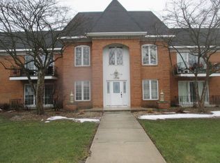 1726 Camellia Dr APT C1, Munster, IN 46321