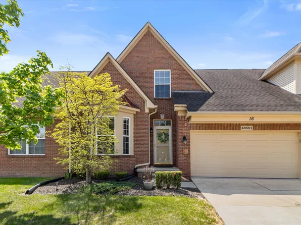 48551 Oak Bridge Dr, Canton, MI 48188