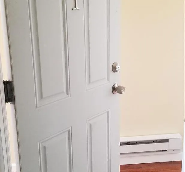 102 E Susquehanna St #4 — Photo 3