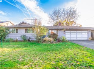 16950 SE Salmon St, Portland, OR 97233