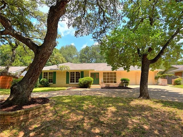 1st image of 4212 Venado Dr
