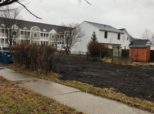 620 N 5th St, Grand Haven, MI 49417
