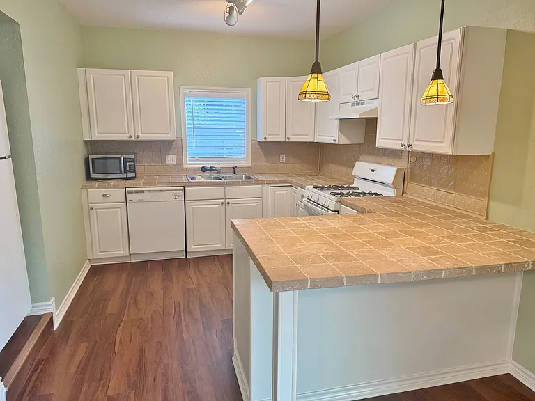 8823 San Benito Way — Photo 8