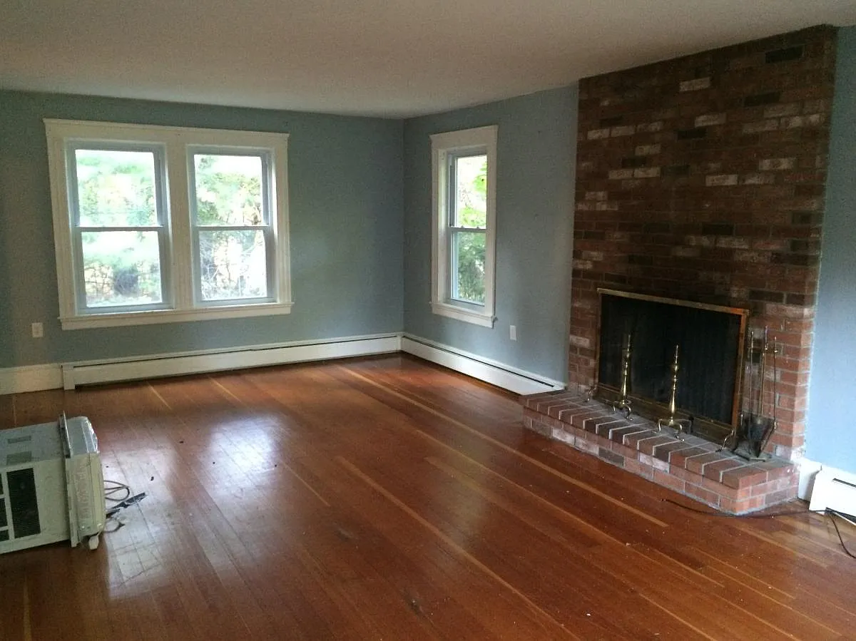 4 bed, 3000 sqft, $4,500 — Photo 3