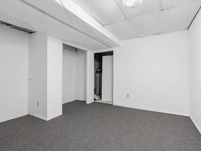 1122 Franklin St — Photo 28