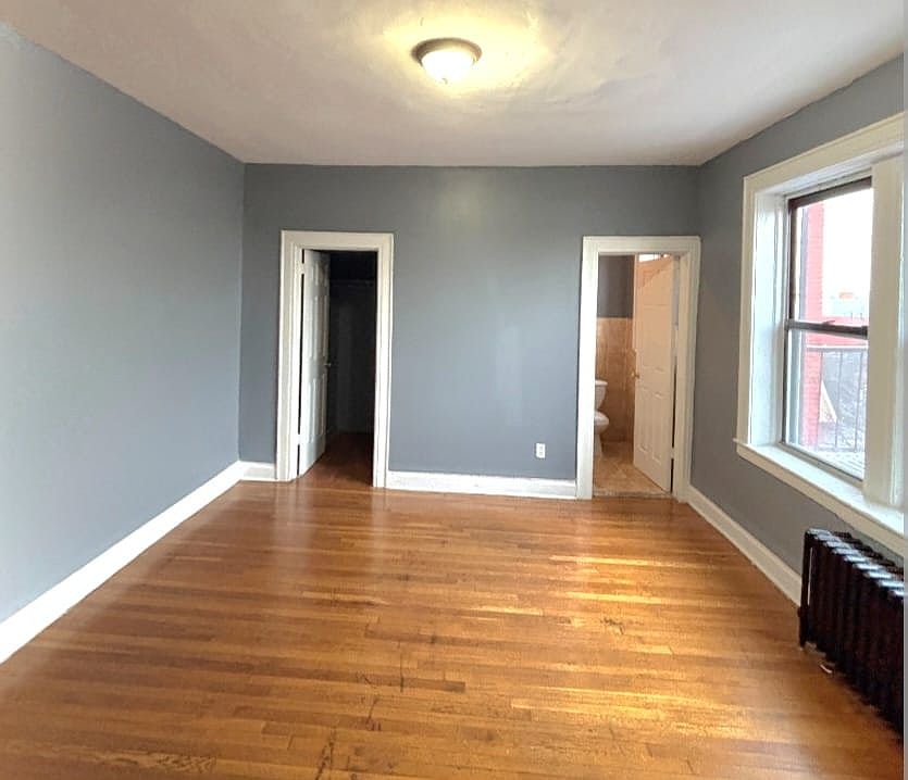 2nd image of 245-244 Roseville Ave #405