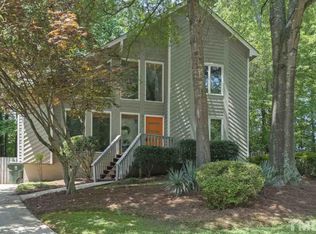 8209 Hambledon Ct, Raleigh, NC 27615