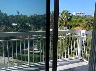 816 NW 11th St APT 710, Miami, FL 33136