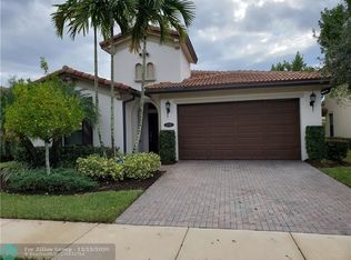 11310 Fairfield St, Parkland, FL 33076