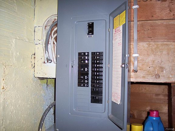 150 AMP BREAKER PANEL