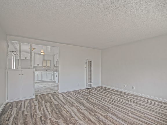 4th image of 2606 Carnegie Ln APT C