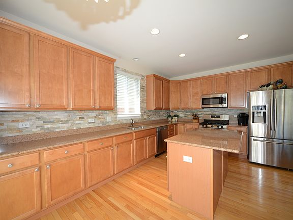 3rd image of 13337 Strandhill Dr
