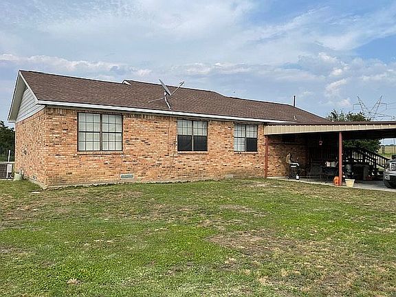 Back home with Carport-Patio