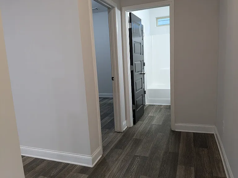529 Omnia Ct — Photo 10