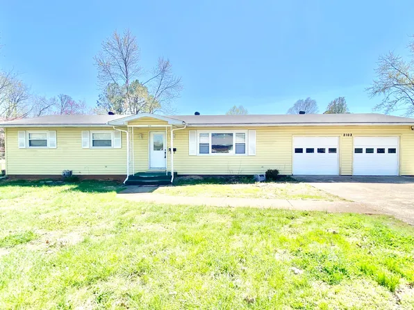 2102 Gleghorn, West Plains, MO 65775