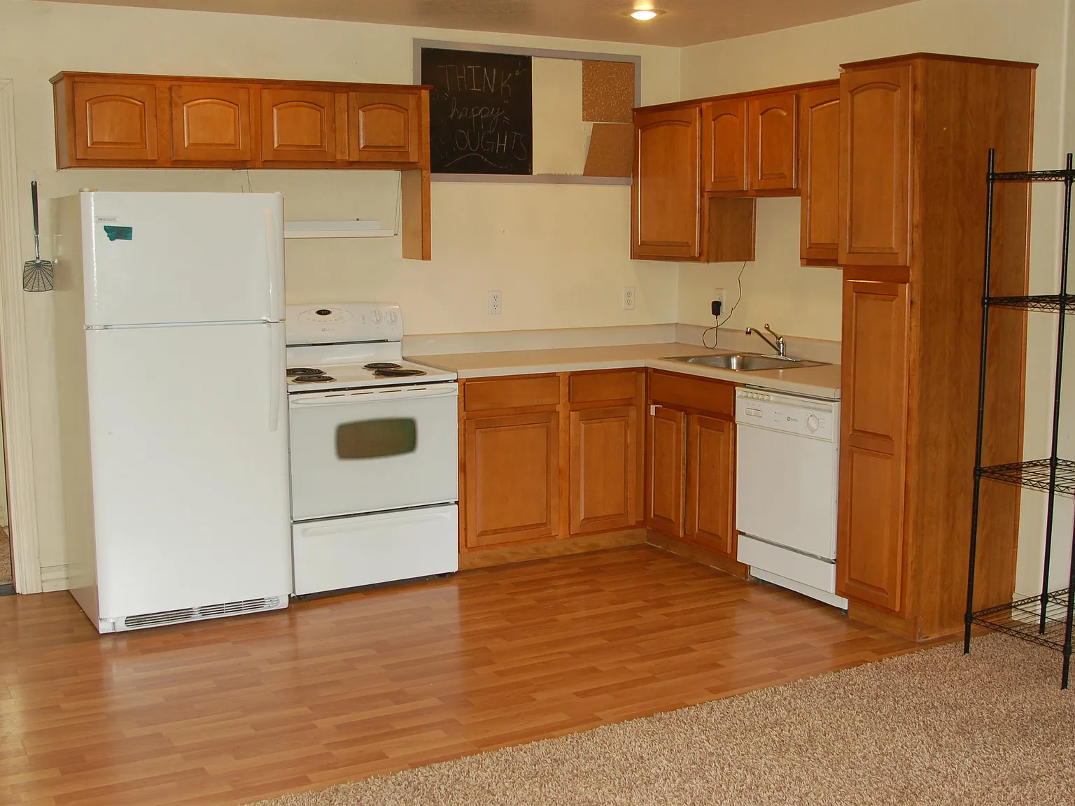 Payton 1511 - 1 — Photo 3