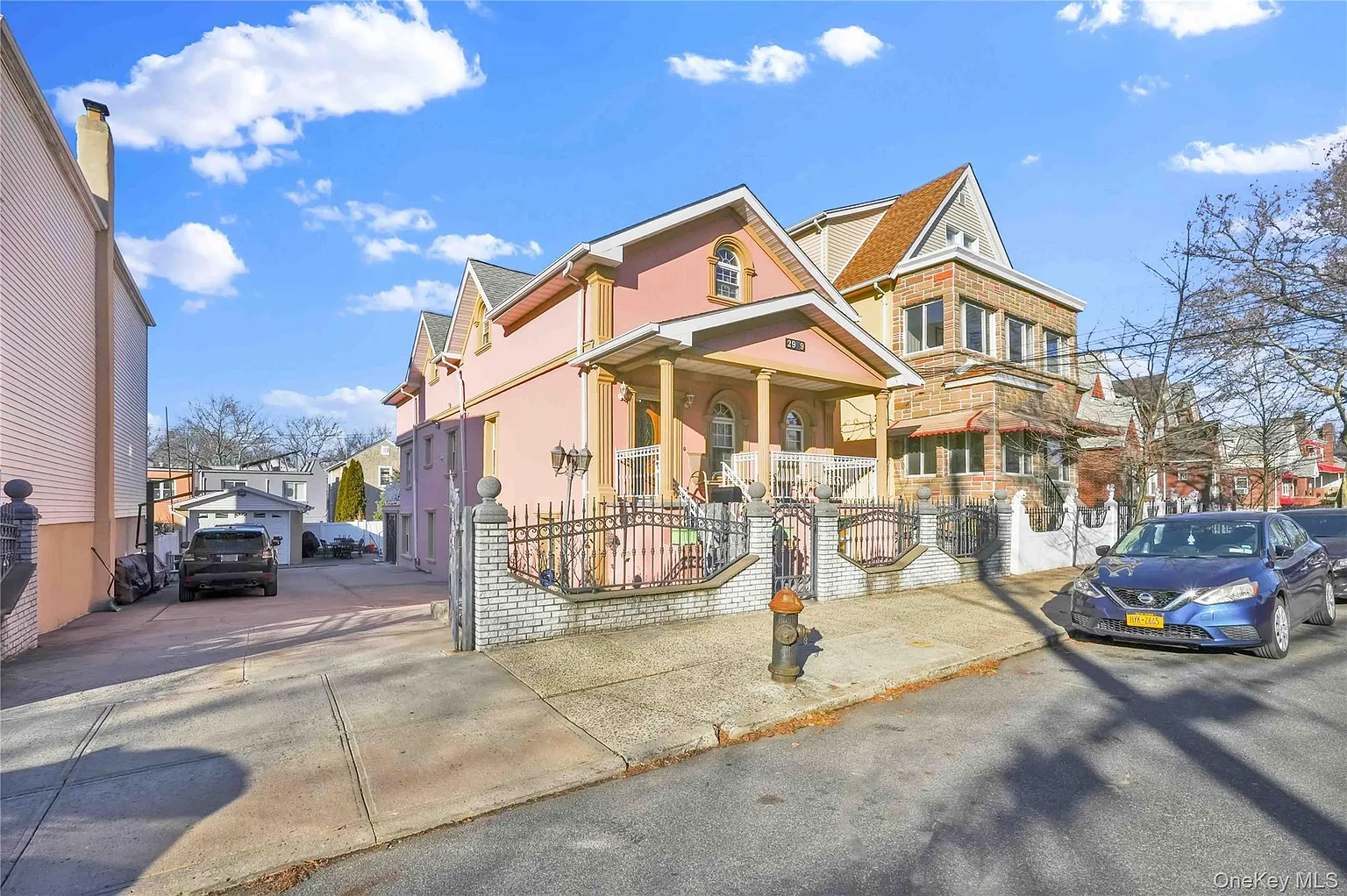 2929 Morgan Avenue photo 1