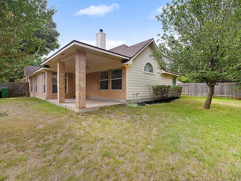 9000 Deurne Dr — Photo 23