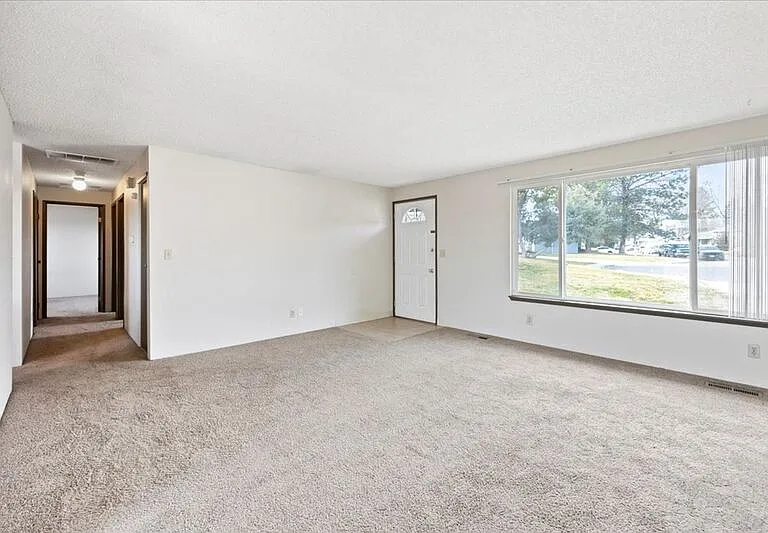 4601 Mallard Ct — Photo 9