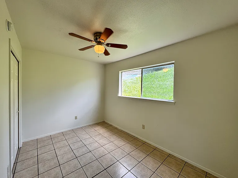 3104 Stoneway Dr #202 — Photo 2