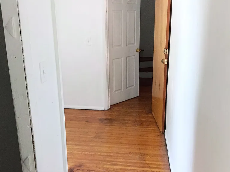 152 Pennsylvania Ave #2 — Photo 5