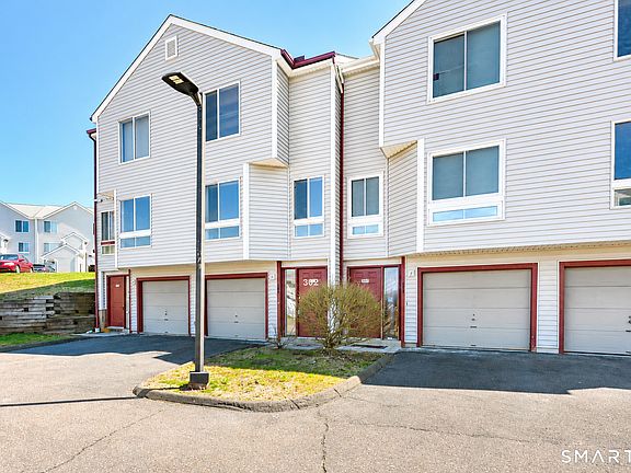 2nd image of 1423 Quinnipiac Avenue #302