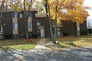 1st image of 15218 Maple Park Dr APT 11