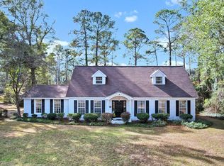 204 Southill Dr, Leesburg, GA 31763