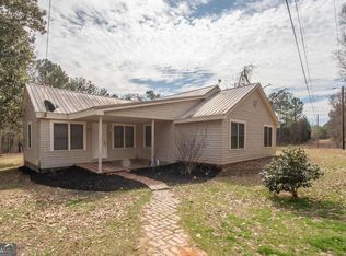 119 E Hopson Rd, Hogansville, GA 30230