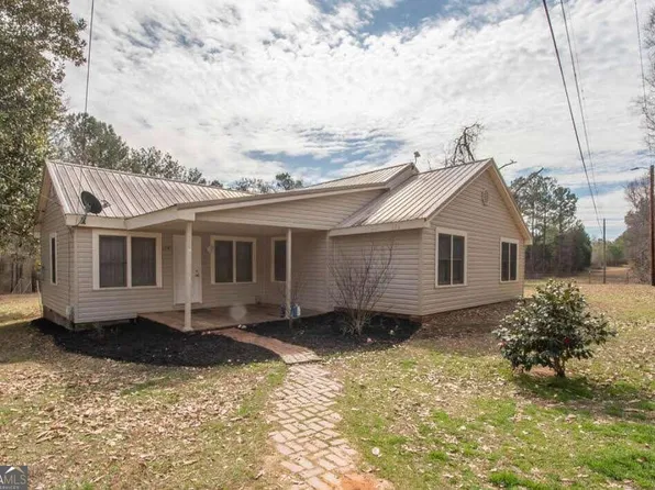 119 E Hopson Rd, Hogansville, GA 30230