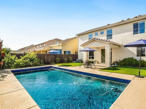 1740 Vignolia Loop, Roseville, CA 95747