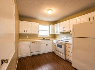 2768 N Barcelona Ave, Fayetteville, AR 72703