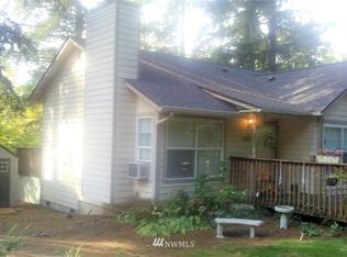17639 Clear Lake Blvd SE, Yelm, WA