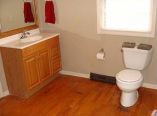 2445 N Johnston Ave, Springfield, MO 65803