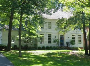 4074 James River Rd, New Albany, OH 43054