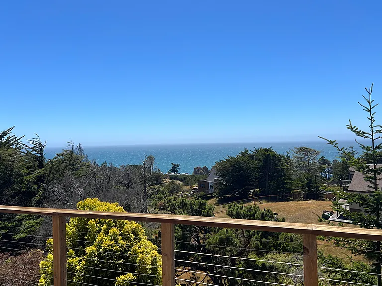 Iversen Dr — Photo 30